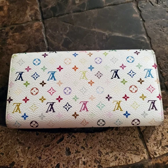 Louis Vuitton White Multicolor Murakami Continental Long Wallet Yellow Interior - Picture 3 of 16
